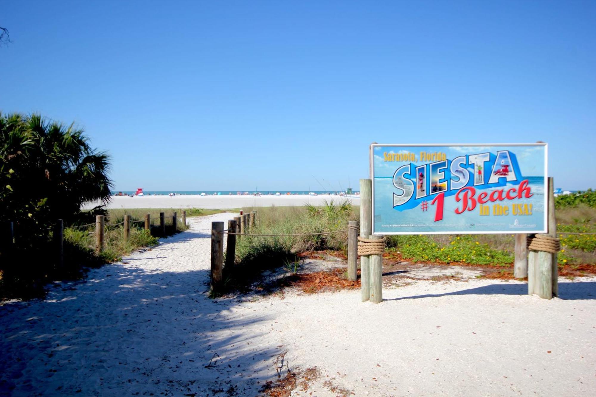 Siesta Key Haven - Beachside Pool Villa Exterior photo