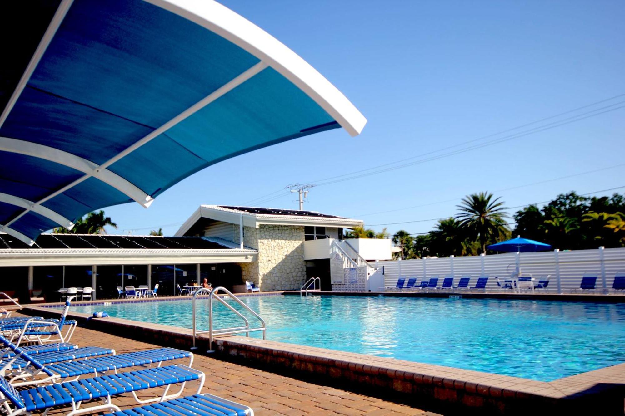 Siesta Key Haven - Beachside Pool Villa Exterior photo